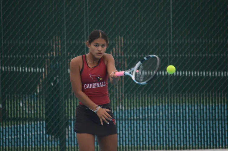 Area roundup: Cardinals tennis extends win streak to four